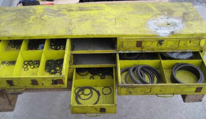 Còmoda casi llena de anillos Seeger - Plastin Gold